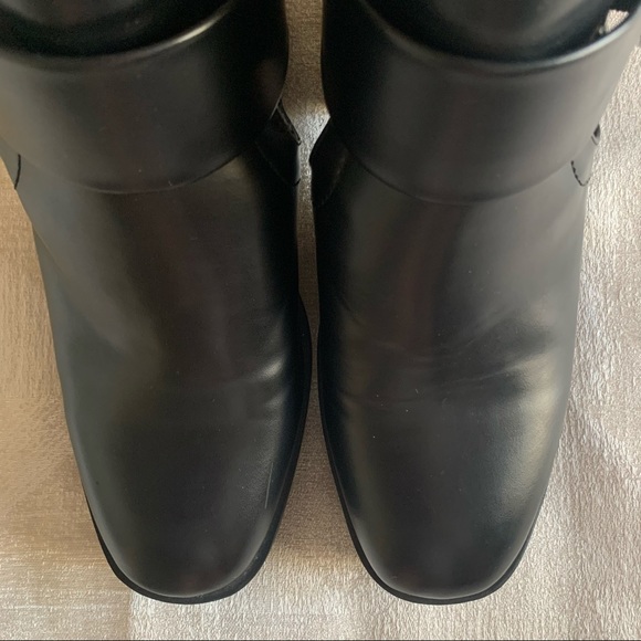 Zara Chunky Black Boots - Picture 3 of 8